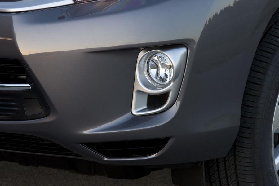  Toyota Highlander Hybrid 2011 года  (фото 15 из 34)